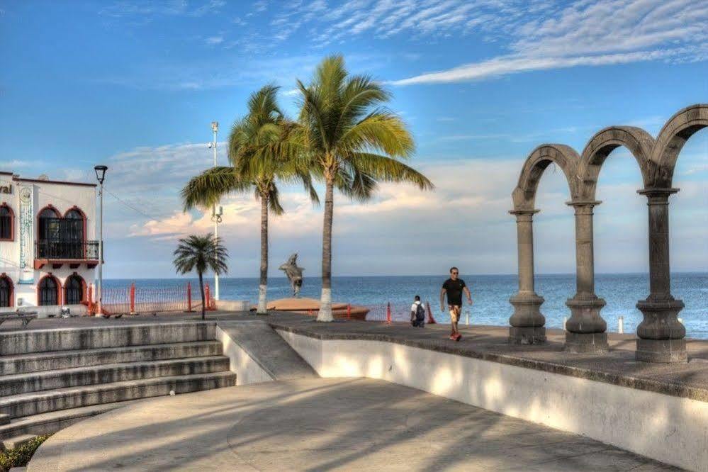 Casa Louisa Hotel Puerto Vallarta Exterior photo